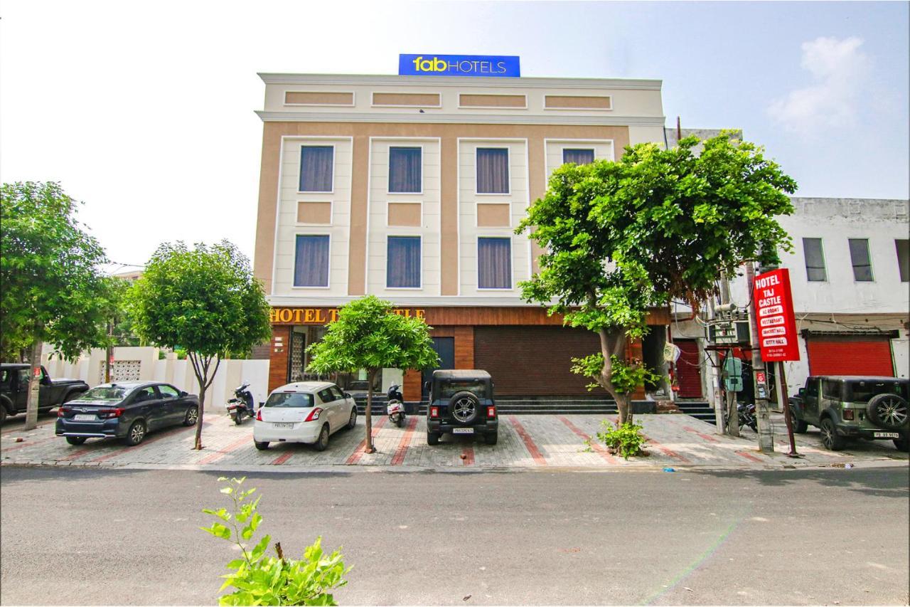 Fabhotel Prime Taj Castle 암리차르 외부 사진