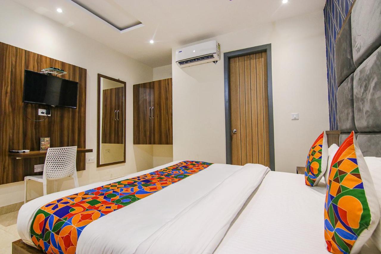Fabhotel Prime Taj Castle 암리차르 외부 사진
