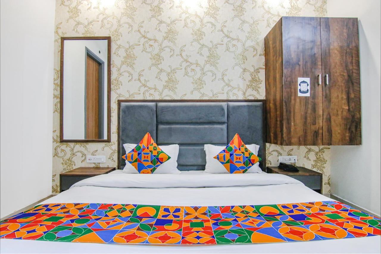 Fabhotel Prime Taj Castle 암리차르 외부 사진